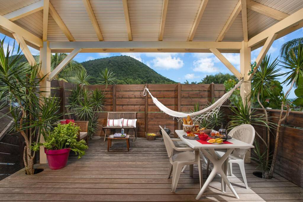 Cabanon En Bord De Plage, Anse Figuier Villa Riviere-Pilote Exterior photo